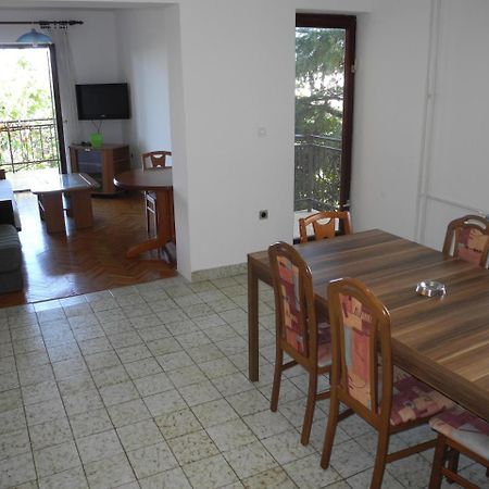 Apartment Vucko 6 Pax Crikvenica Kültér fotó